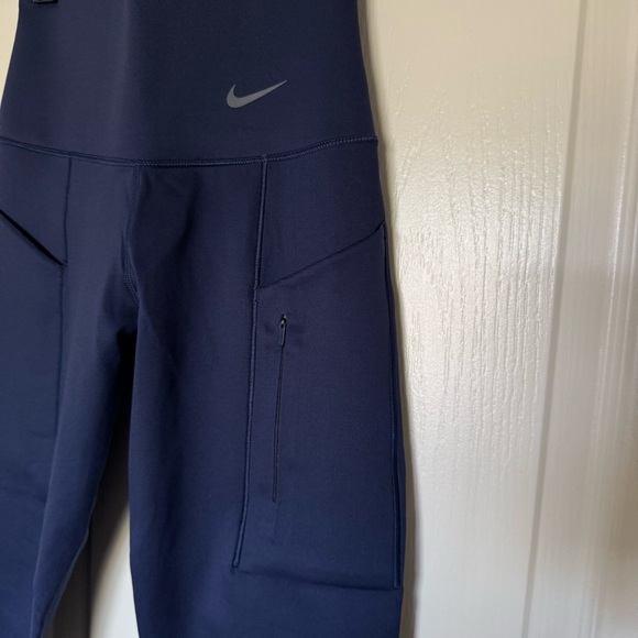 Nike Go High Waisted 7/8 Leggings with Pockets - Picture 2 of 5